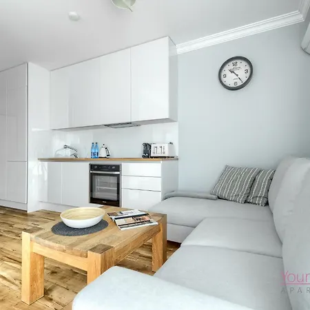 Your Holidays Horyzont Apartment *